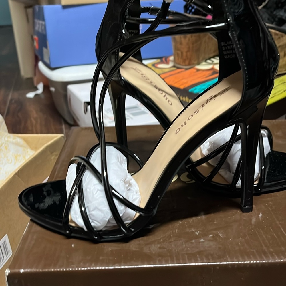 Soho black heels